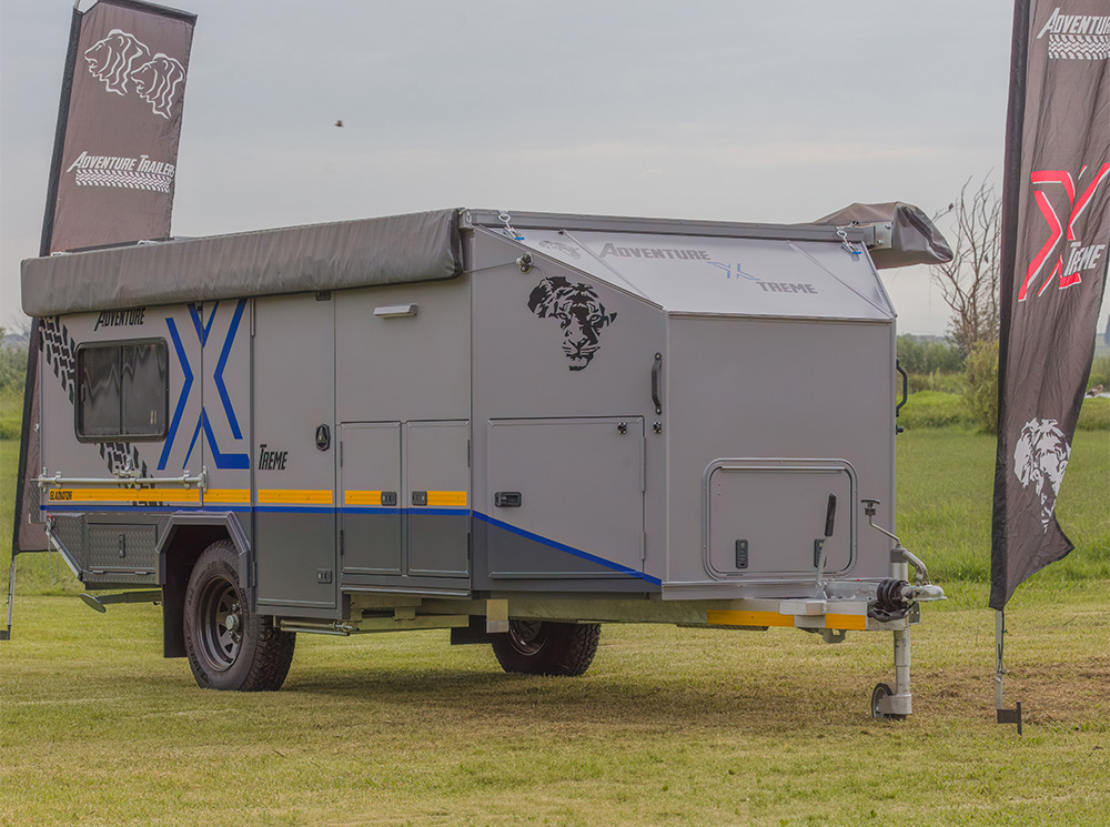 Adventure-Xtreme-Dinette-Off-Road-Caravan